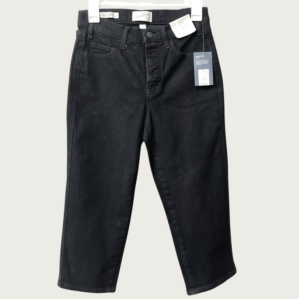 Universal Thread Mid Rise 80s Slim Capri Jeans Womens 6 Black Button Fly NWT